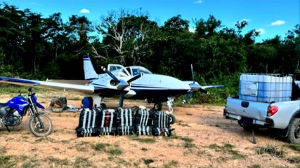 Justiça solta os quatro homens presos com droga em avião no interior do TO; saiba detalhes
