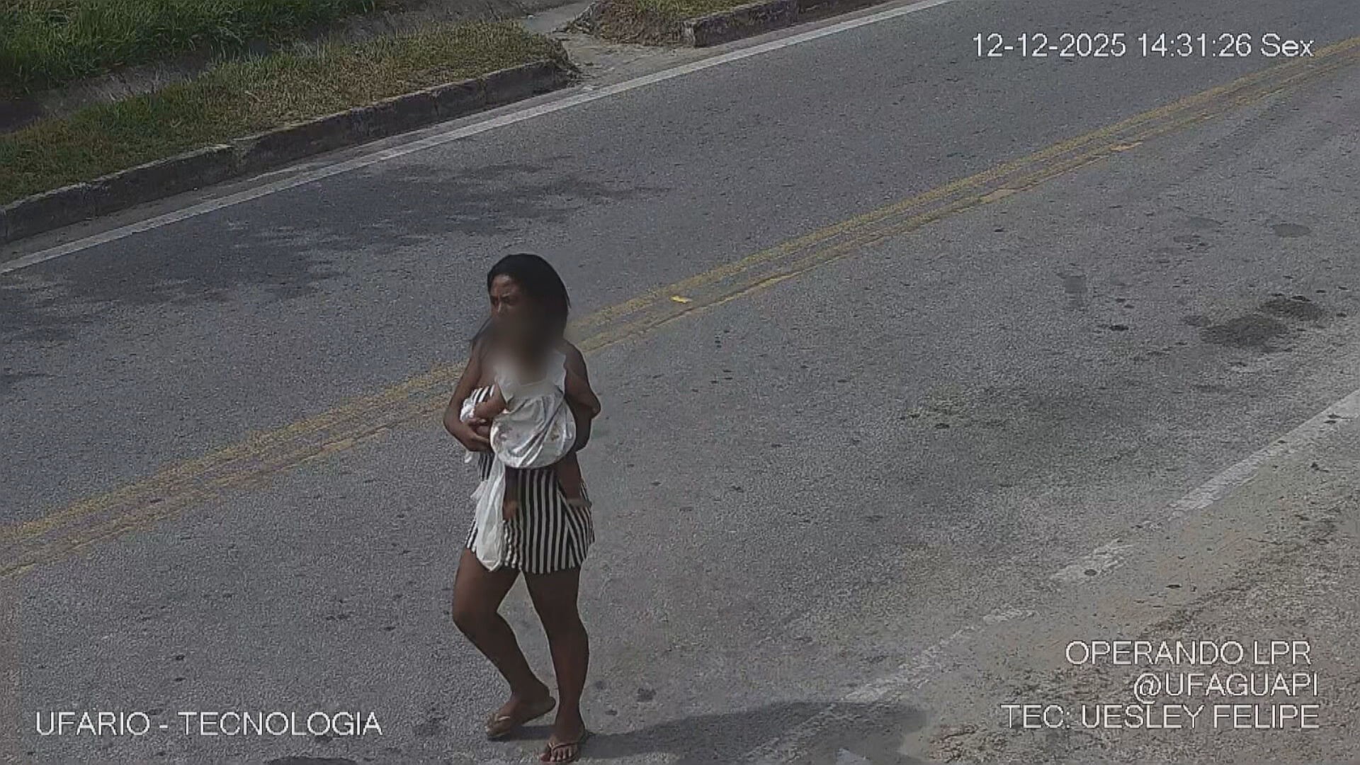 Imagens de câmeras de segurança mostram mulher presa por sequestro abandonando irmã de bebê raptado em rodovia no RJ 