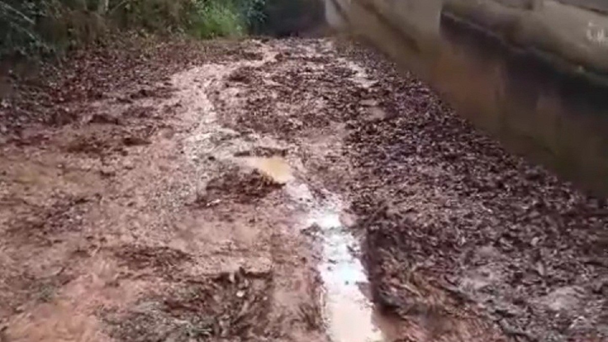 Moradores denunciam condições de estradas de terra em distritos de Petrópolis