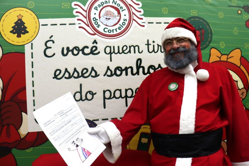 Ainda dá tempo: mais de mil cartas do Papai Noel dos Correios aguardam 'padrinhos' no RS; saiba como doar