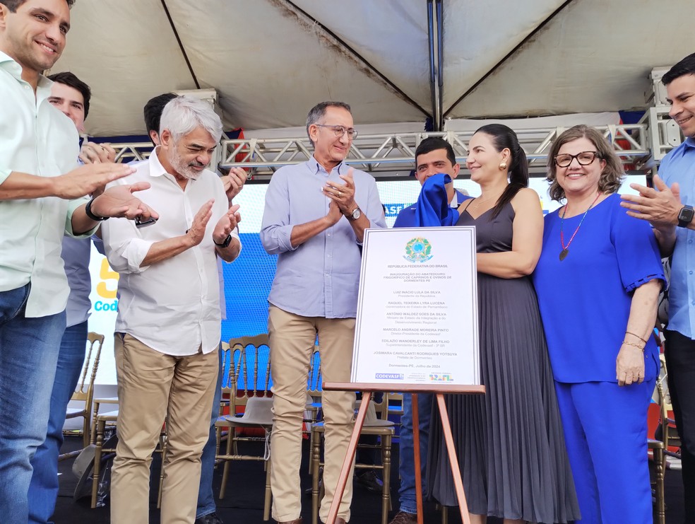 Inauguração do Abatedouro de Dormentes — Foto: Emerson Rocha /g1 Petrolina