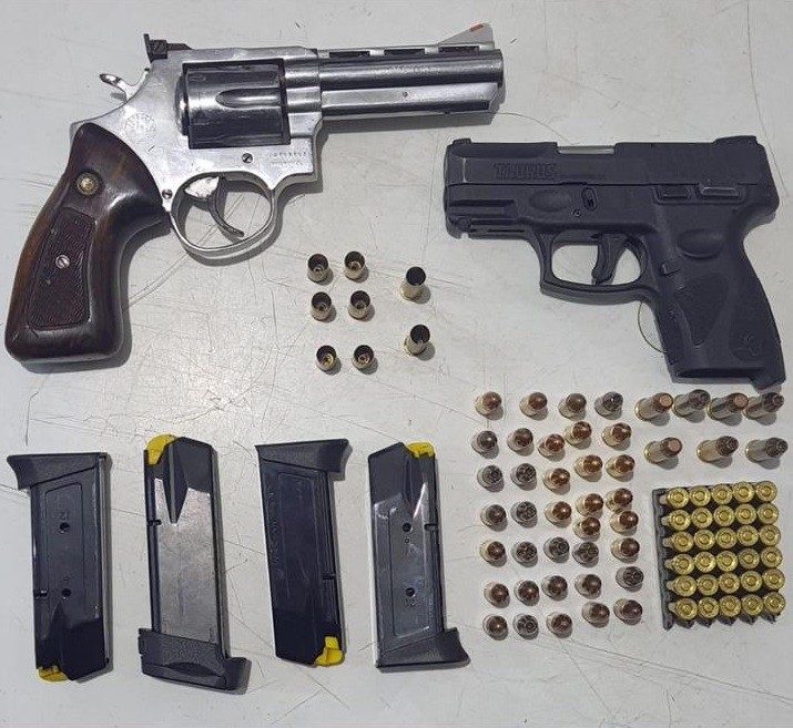 Homem é preso com armas em Petrolina