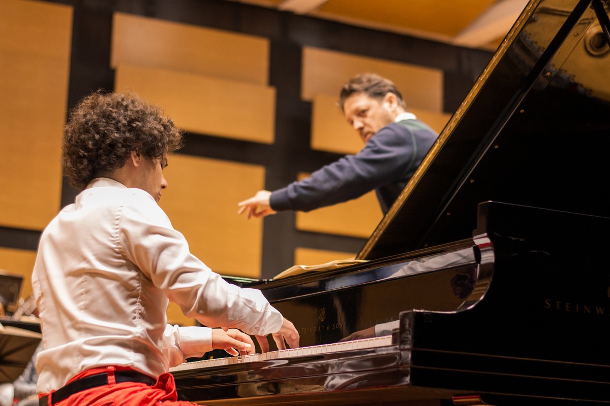 Orquestra Sinfônica de Porto Alegre se apresenta na Sala São Paulo Rio Grande do Sul G1