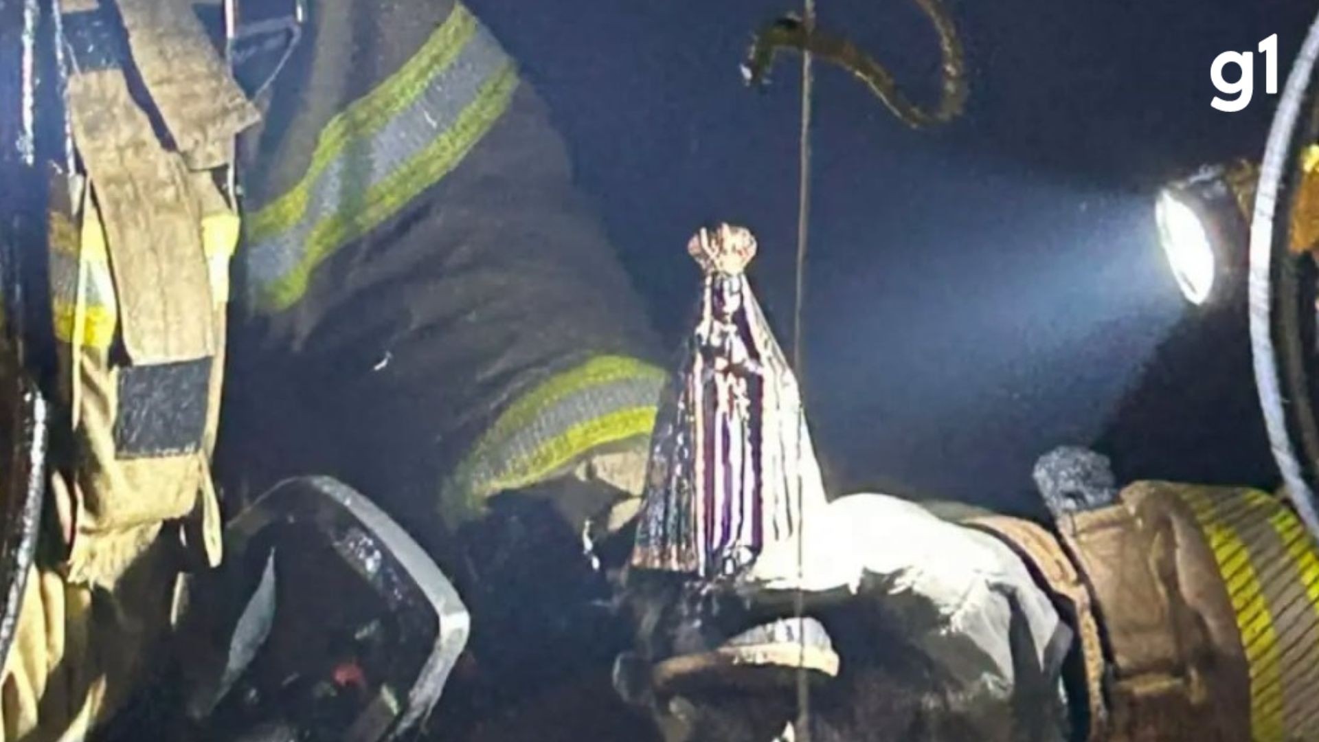 VIDEO: Image of Our Lady of Aparecida is found intact after fire in RS
