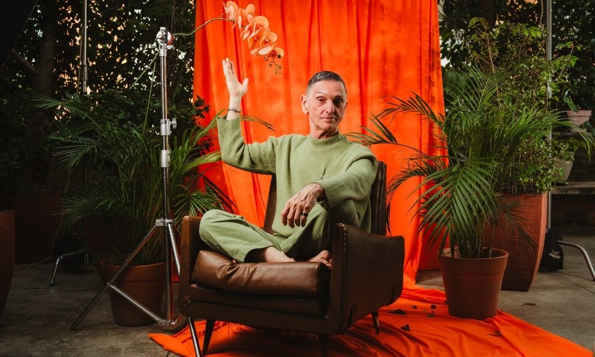 Paulo Miklos anuncia show em SP de novo álbum solo, que mistura rock, MPB e sertanejo