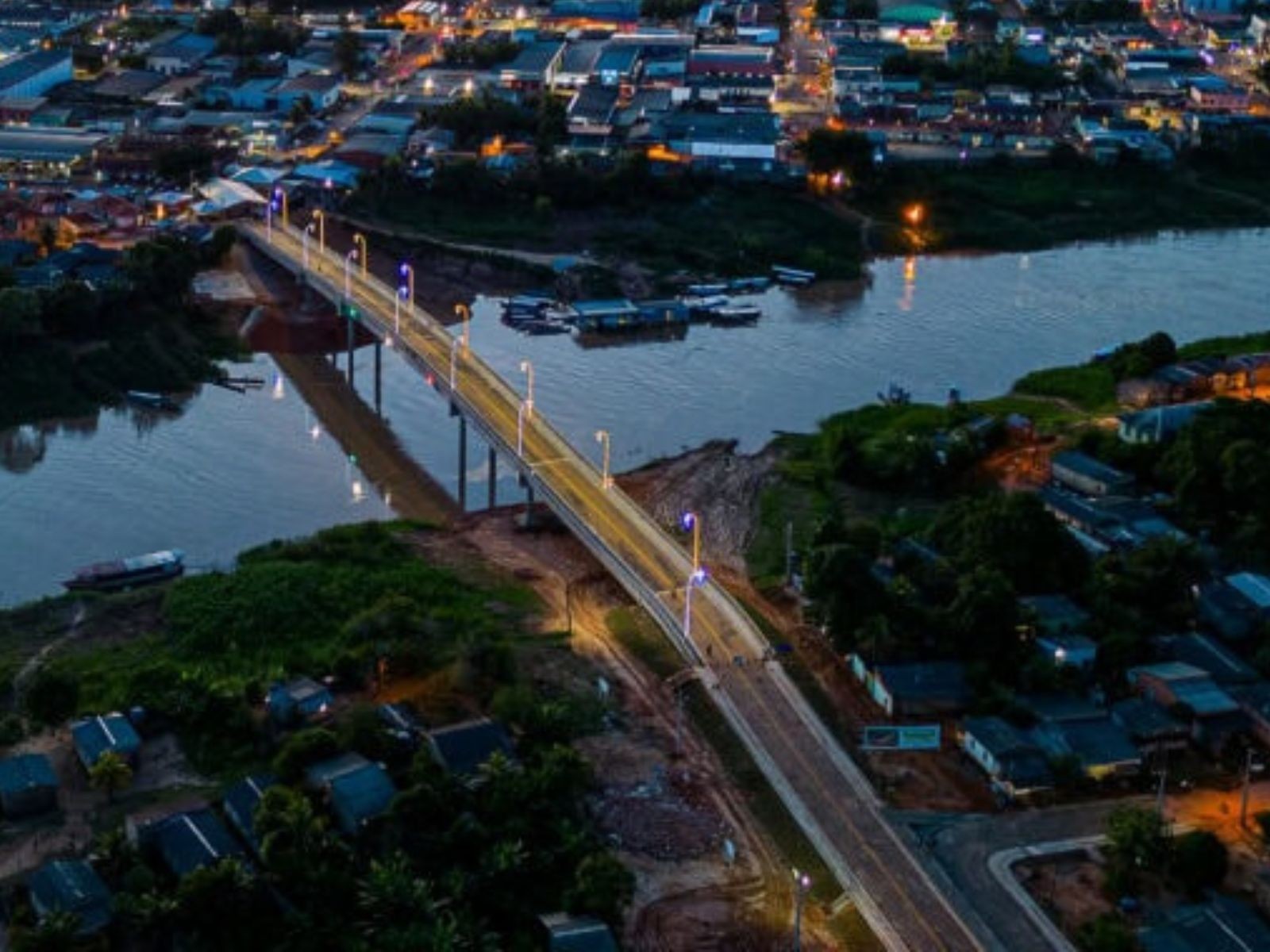 Ponte que custou R$ 36 milhões é interditada pouco mais de 2 anos após inauguração no Acre
