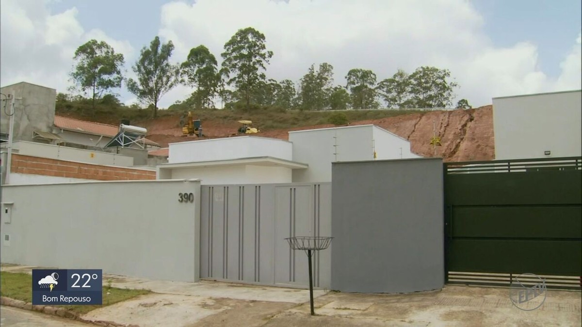 Quanto custa construir muro de pedra em Pernambuco? Preços 2023