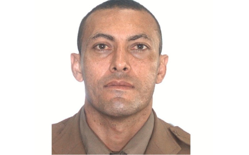 Policial é morto por foragido que fez a própria família refém em Niquelândia, diz PM. — Foto: Reprodução/TV Anhanguera