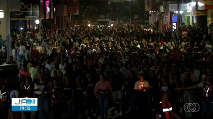 Procissão do Fogaréu reúne milhares de fiéis em Colinas do Tocantins