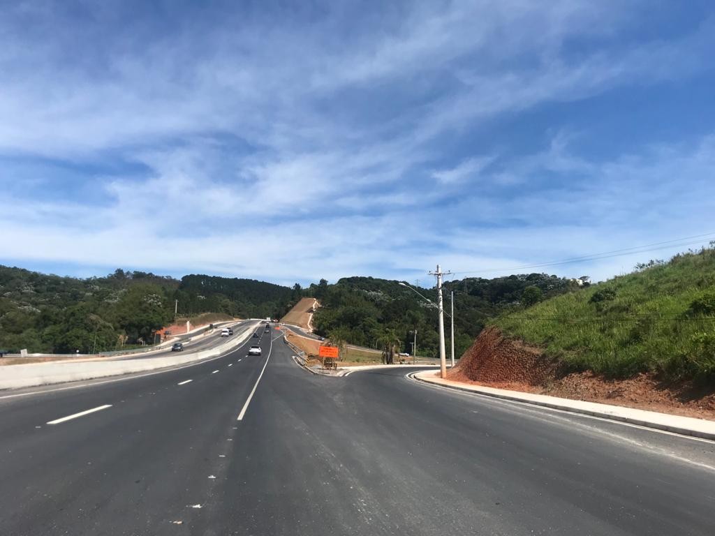 Queda de liminar reacende debate sobre duplicação em trecho da Mogi-Dutra e preocupa motoristas