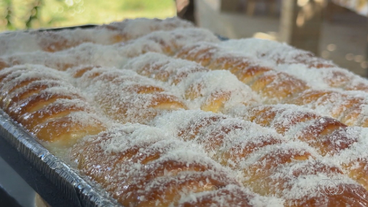 Rosca recheada com queijo: família ensina receita que faz sucesso nas redes sociais