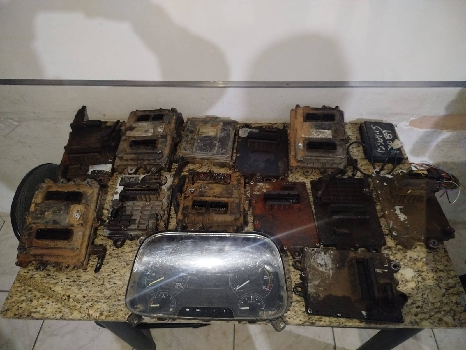 Grupo que furtava peças de ônibus e caminhões em MG e BA é preso em Montes Claros