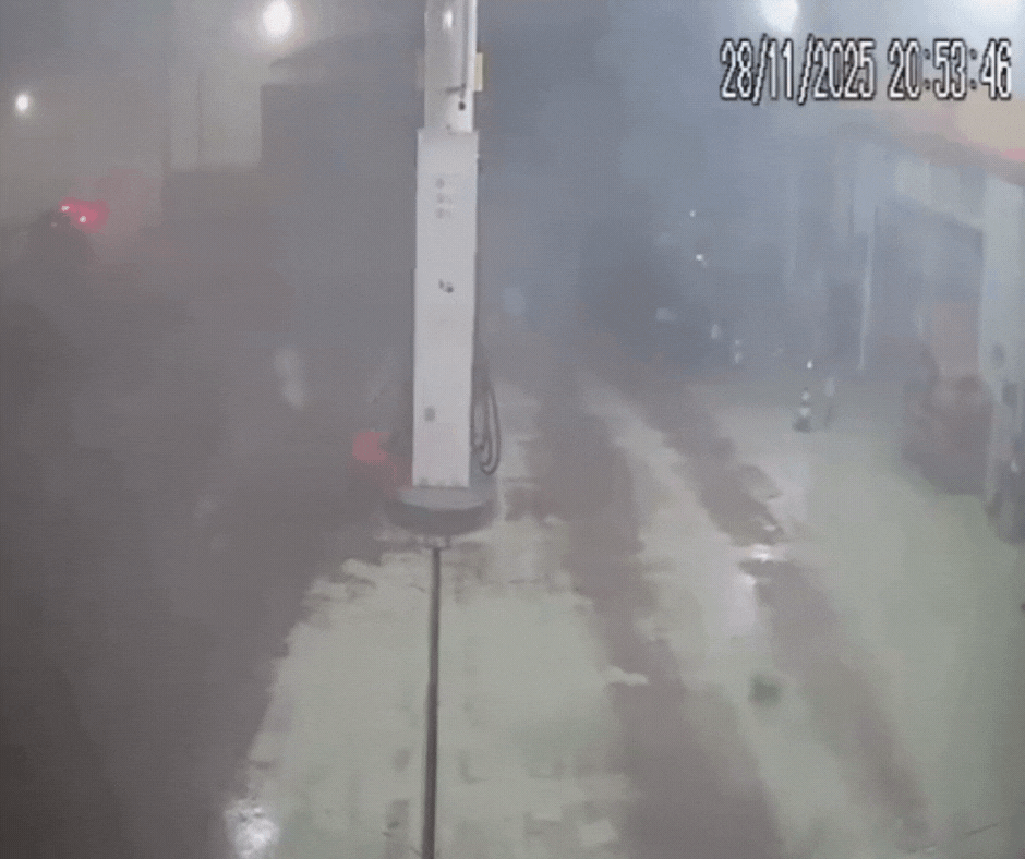 Temporal com ventos fortes causa estragos em casas, indústria e derruba árvores em SC; VÍDEO