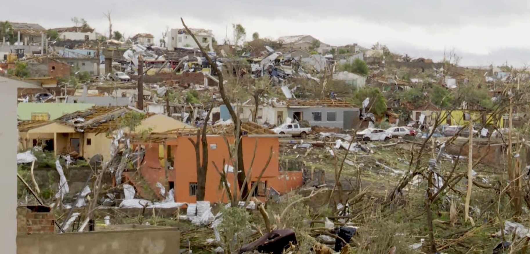 Nível de destruição em Rio Bonito do Iguaçu é atualizado para 90%, e governo decreta situação de calamidade pública na cidade