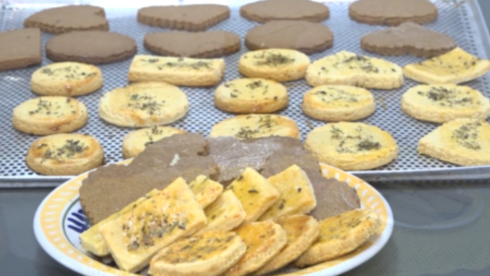 Biscoitos de queijo parmesão e café: aprenda receita destaque no Clube Rural