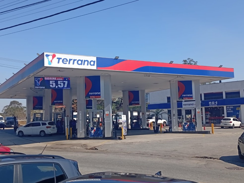 Posto na cidade de Arujá (SP) — Foto: Thiago Caetano/g1