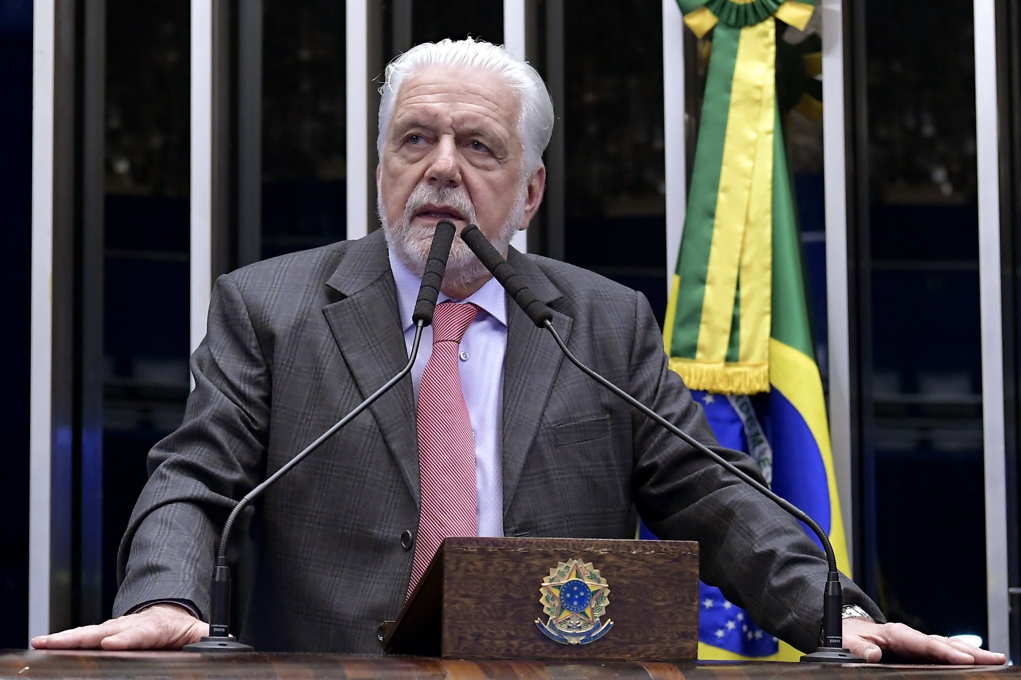 PF mira senador Jaques Wagner e banqueiro Augusto Lima em 9ª fase da Compliance
