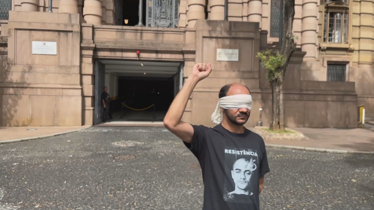 Justiça De Sp Adia Julgamento De Indenização A Fotógrafo Que Ficou Cego