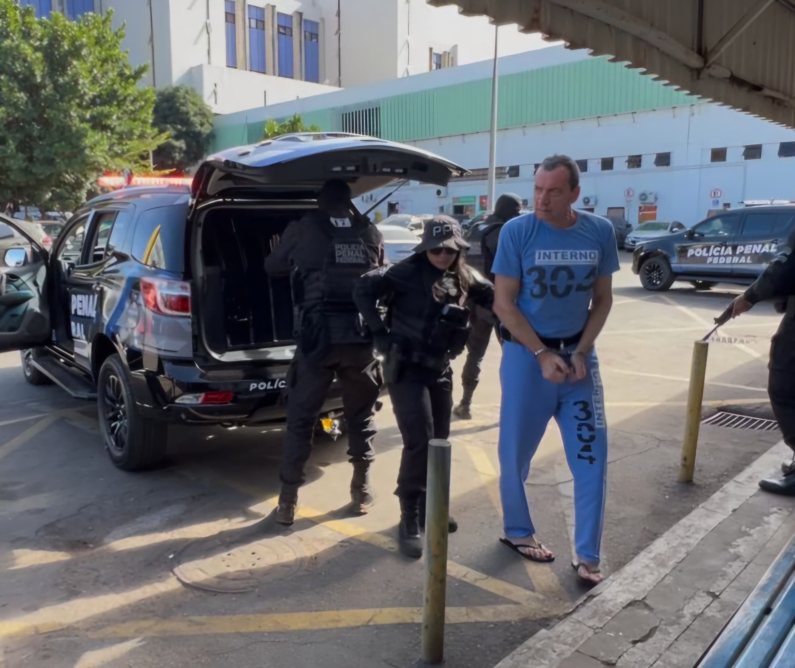 Marcola é levado para fazer exames em hospital do DF com forte esquema de segurança