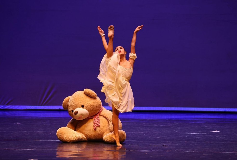 Daniela Maia - bailarina de Divinópolis — Foto: Juliana Maia/Arquivo Pessoal