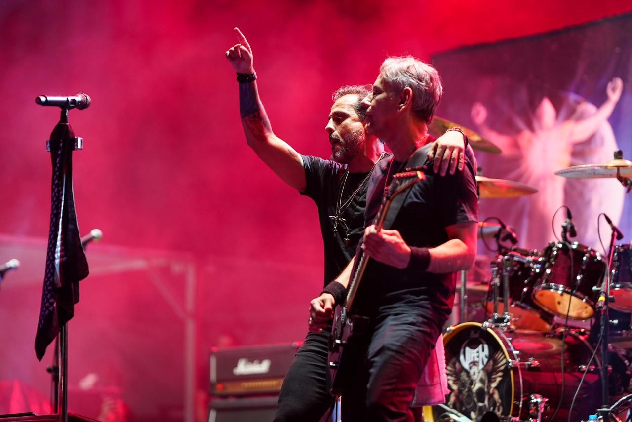 Viper faz show com destaque a álbum que completa 35 anos e grava videoclipe no Rock Fest SBO