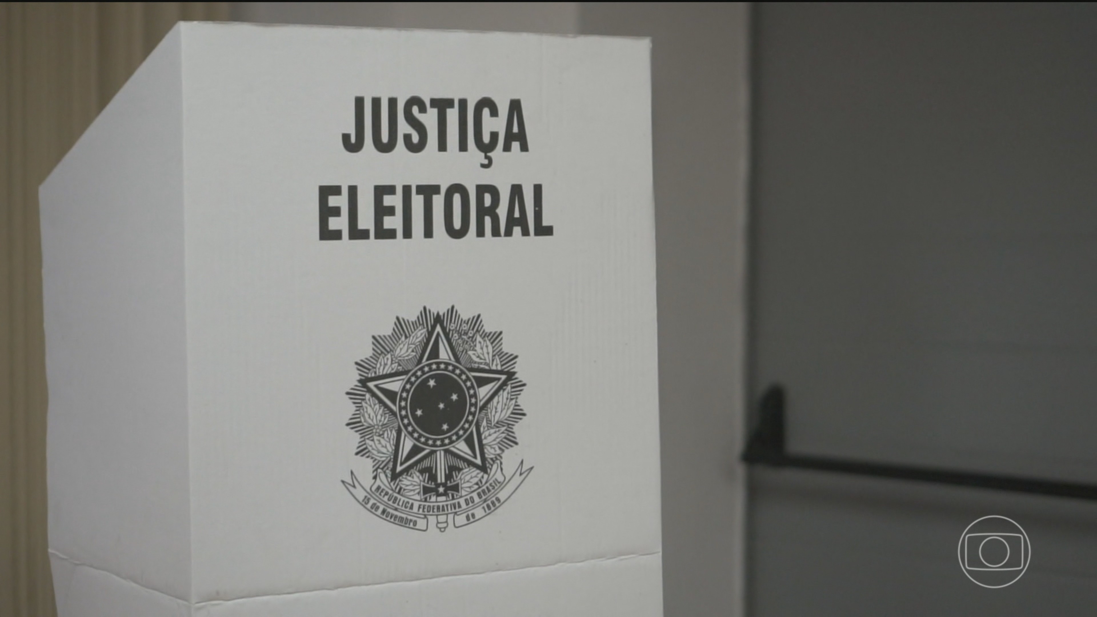 Eleições 2026: saiba como funciona o voto em trânsito