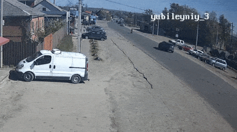 VÍDEO: Míssil russo atinge área comercial na Ucrânia e deixa 6 mortos