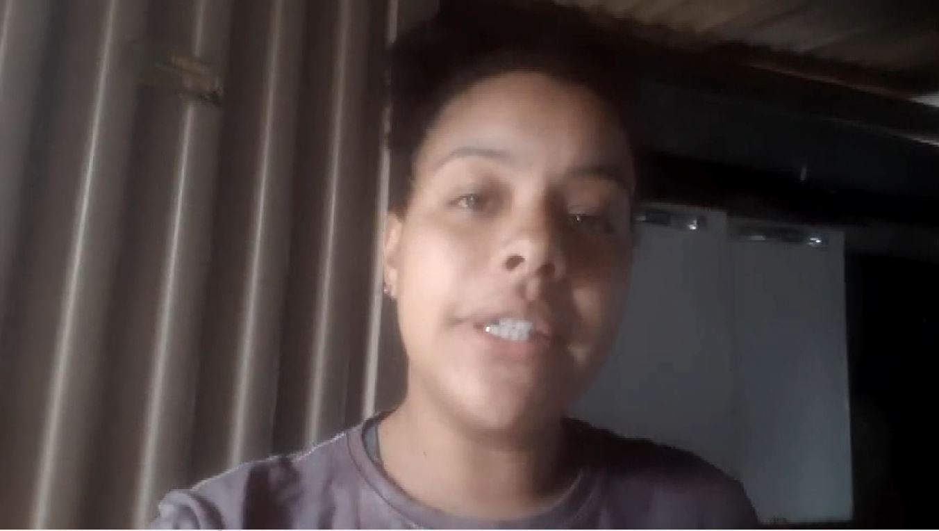 Família denuncia vizinha por racismo em São Simão, SP; vídeo
