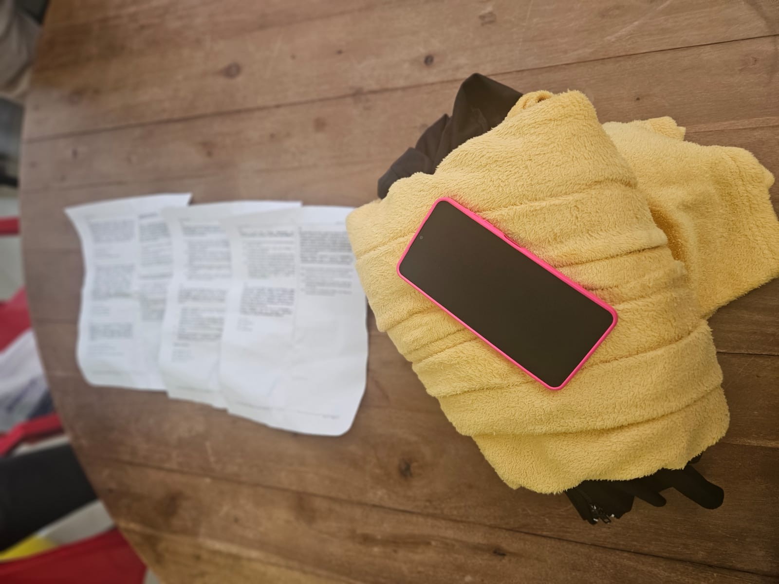 Mulher usa falsa barriga de grávida para entrar com celular em prova da Polícia Penal e é presa em MG