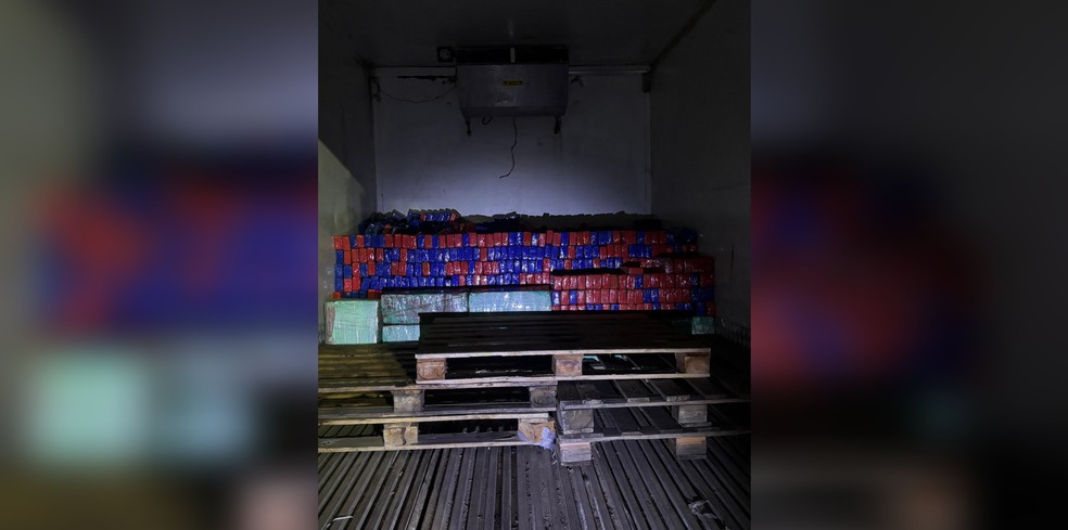 Duas toneladas de maconha foram apreendidas pela Polícia Militar em Castilho (SP) — Foto: Arquivo pessoal