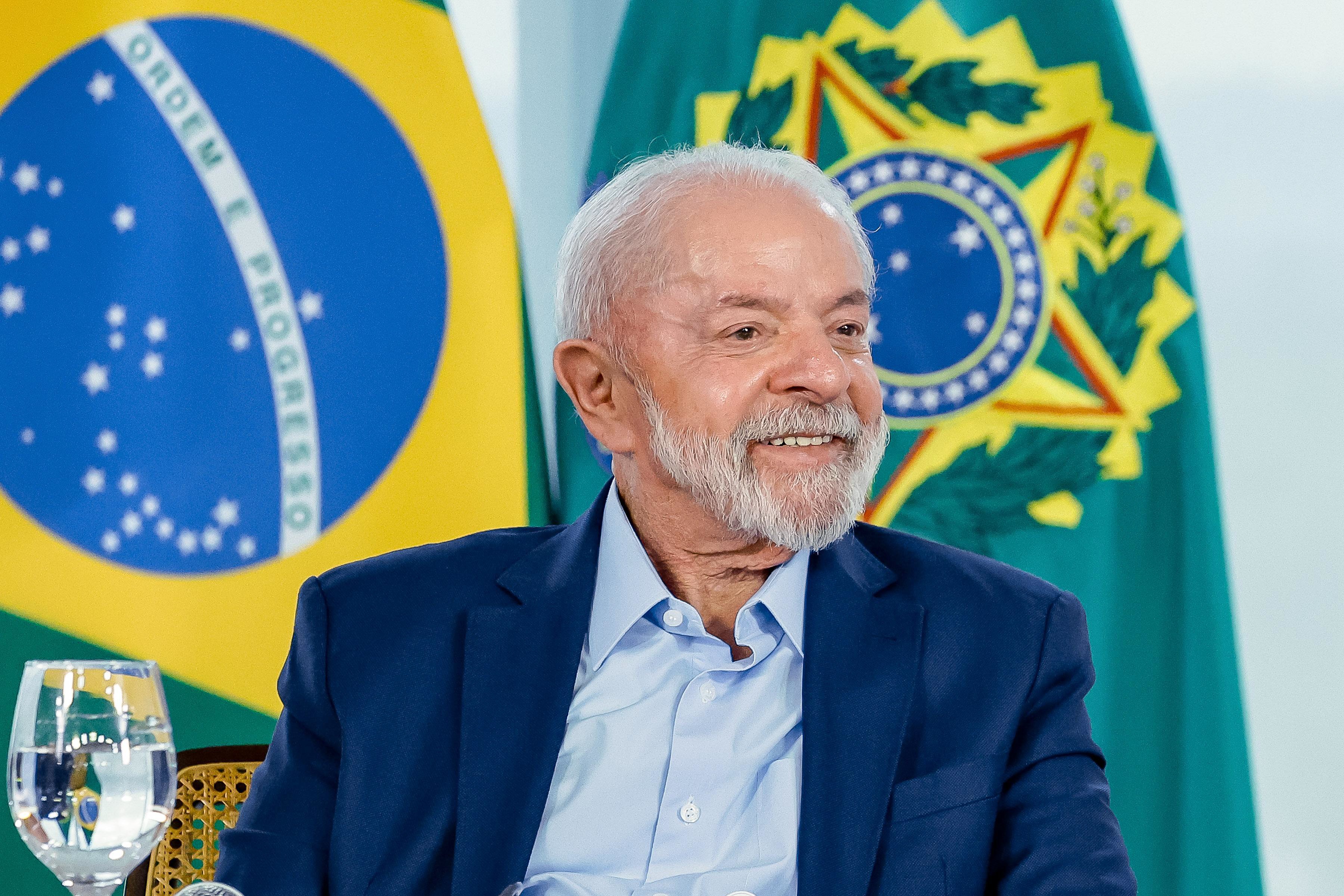 Quaest: 64% acham certo governo Lula defender soberania do Brasil frente aos EUA