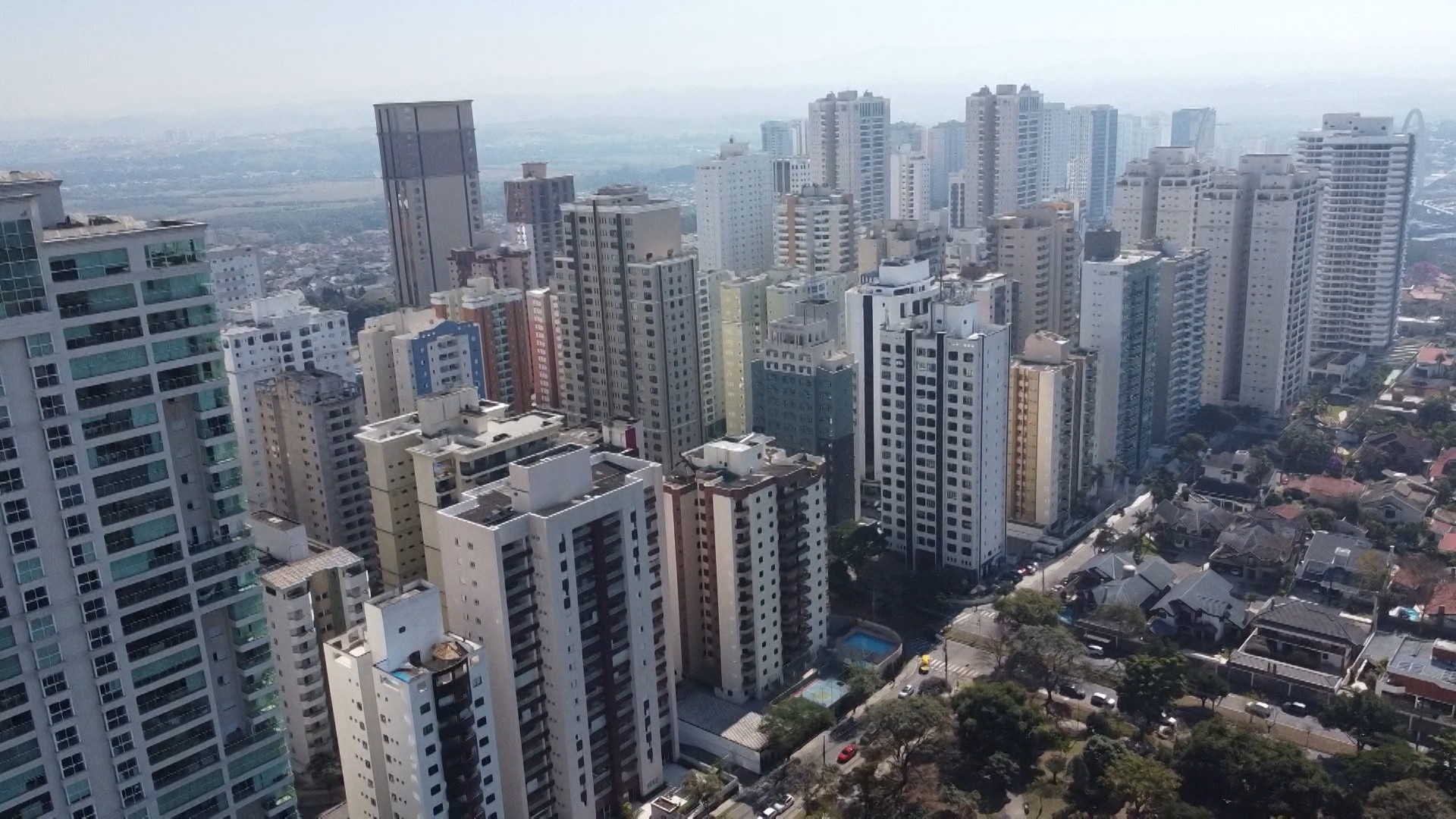 Valor do metro quadrado em São José dos Campos chega a R$ 9 mil; veja bairros que puxaram alta