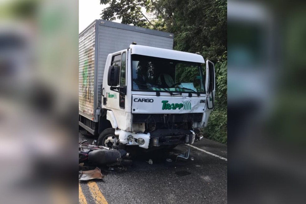 Engavetamento entre veículos deixa duas pessoas mortas em Tianguá, no Ceará. — Foto: PRF-CE