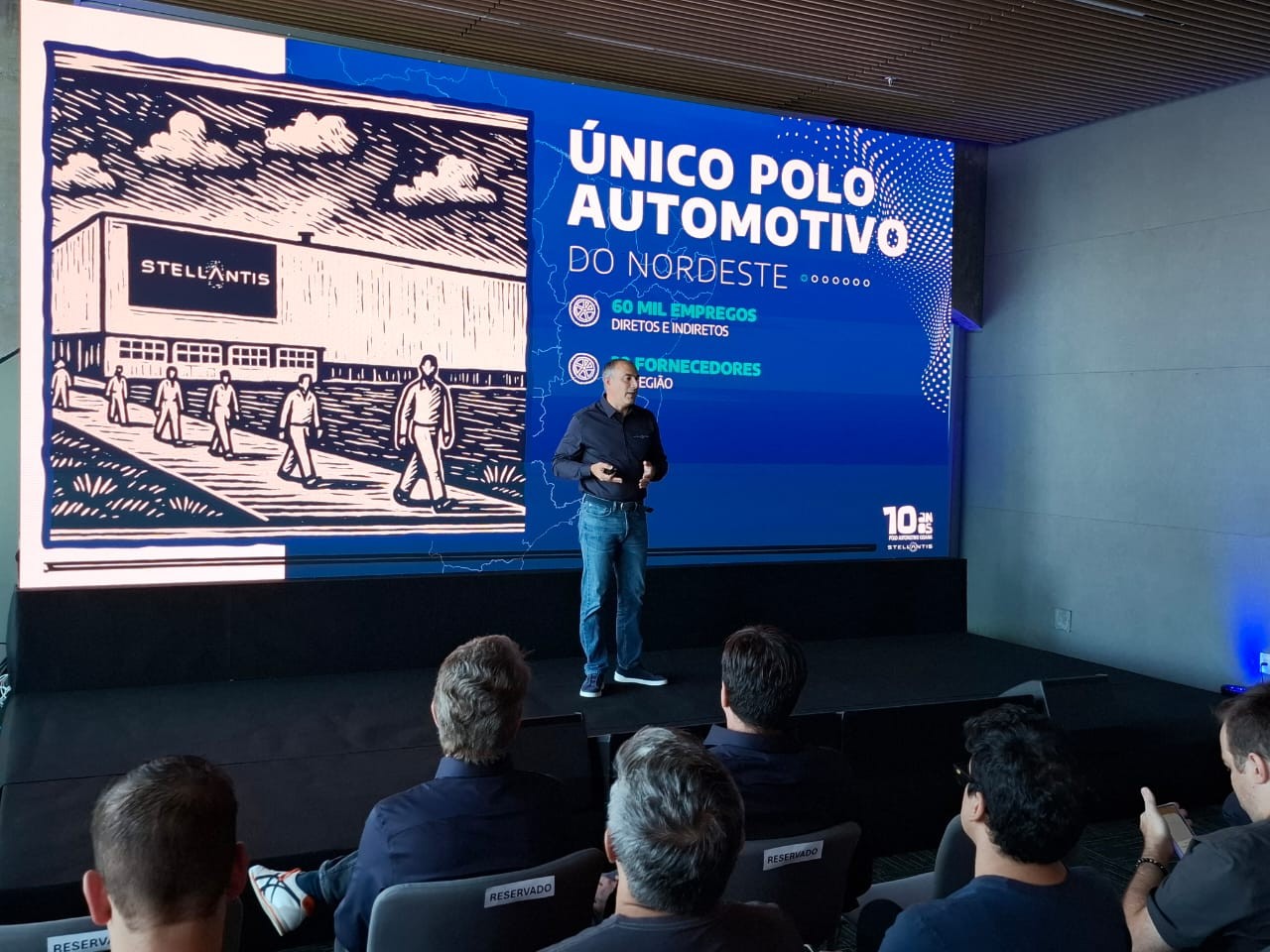 Stellantis anuncia 1º carro híbrido produzido em PE; montadora vai investir R$ 13 bilhões na fábrica de Goiana