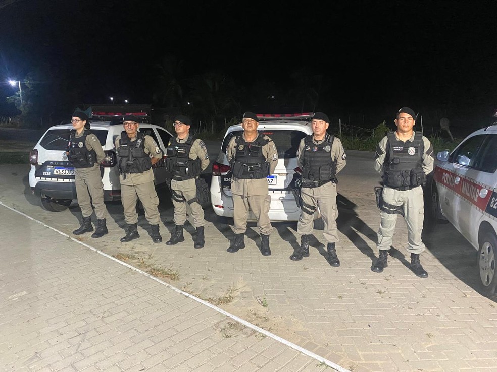 PM da Paraíba intensifica abordagens da divisa com o Rio Grande do Norte após fuga de criminosos ligados ao Comando Vermelho — Foto: Divulgação/Polícia Militar