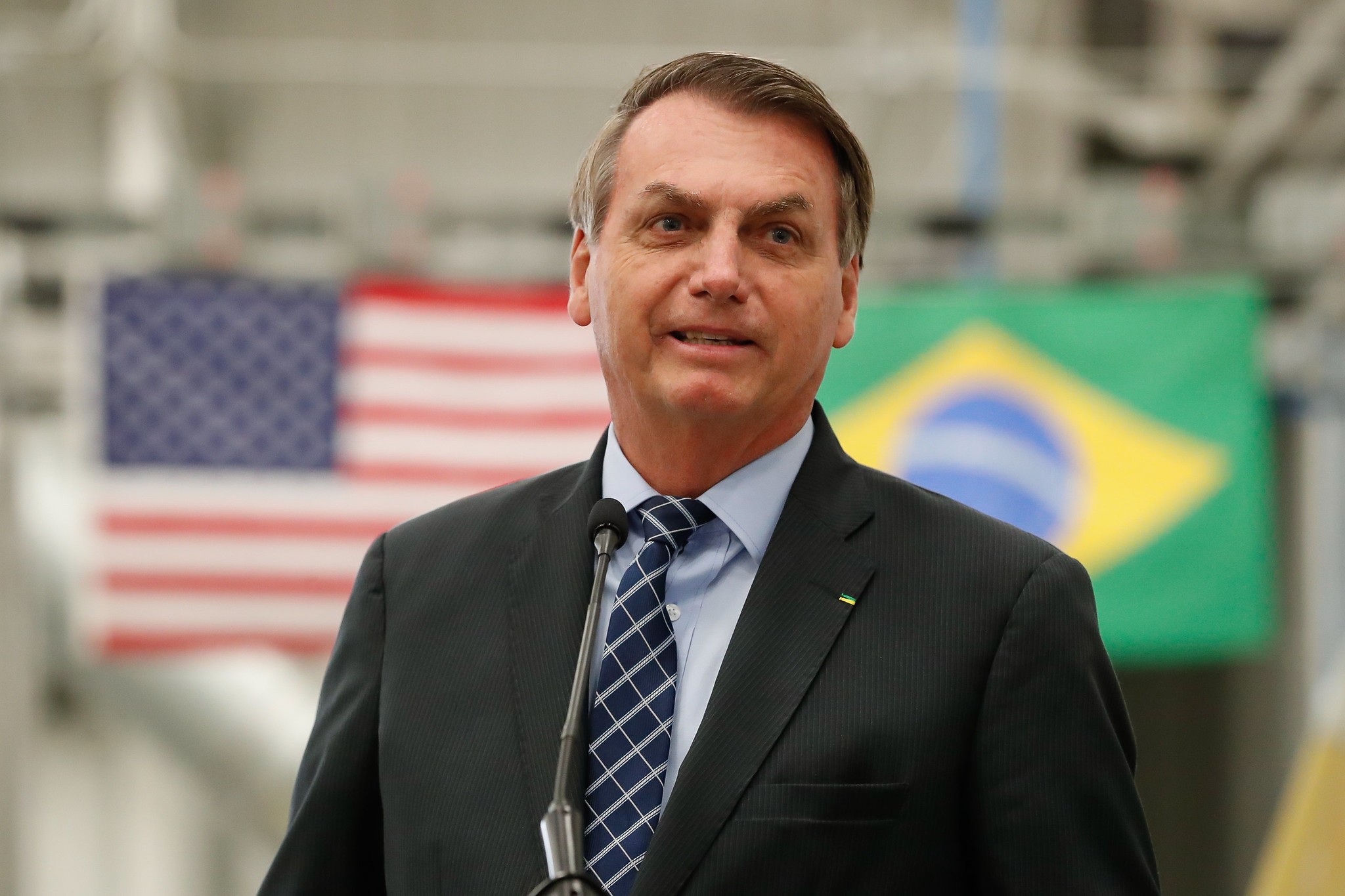 Bolsonaro, que acusa Lula de ser antiamericano, atacou os Estados Unidos quando era deputado