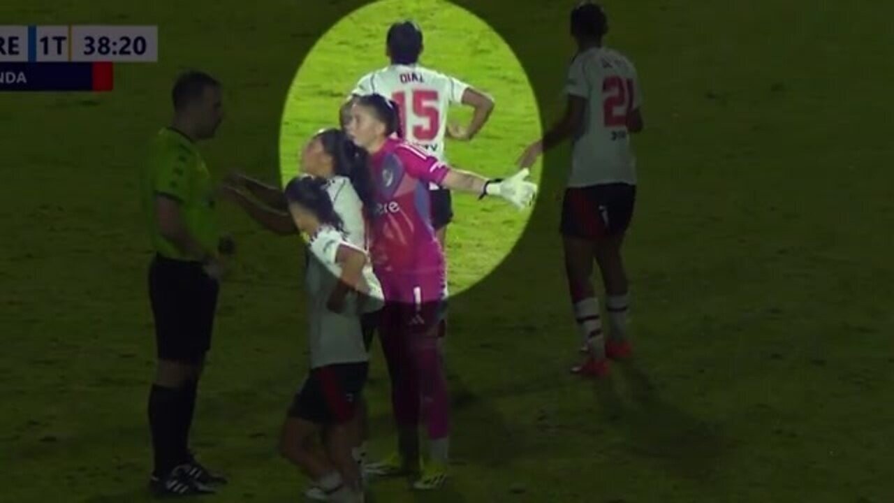 Em São Paulo, 4 jogadoras do River Plate são detidas por injúria racial no jogo contra o Grêmio