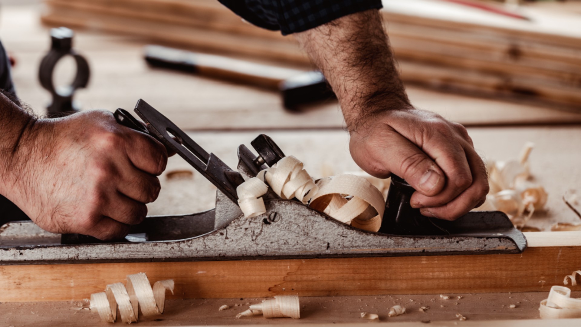 Com setor em alta, marceneiro de Sorocaba se destaca em reality show nacional: 'Abre muitas portas'