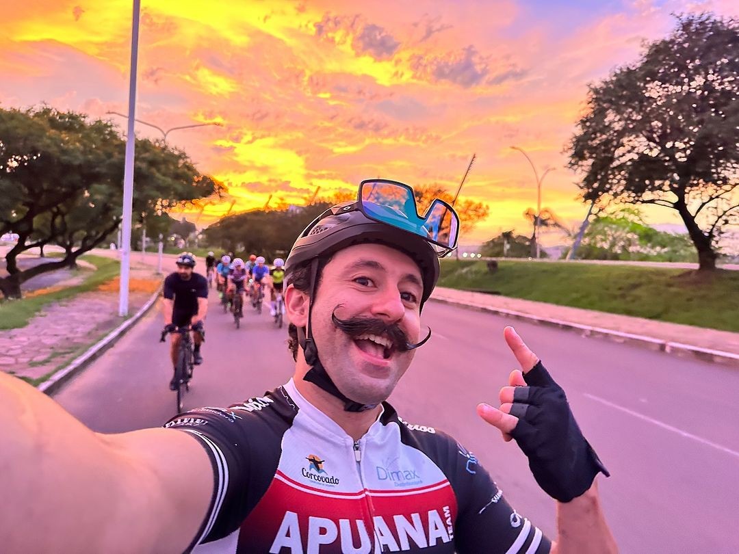 Ciclista faz viagem de 500 km entre Porto Alegre e Florianópolis em 16 horas para cumprir promessa