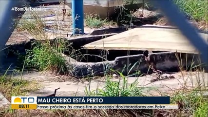 Moradores de Peixe reclamam de esgoto a céu aberto e mau cheiro