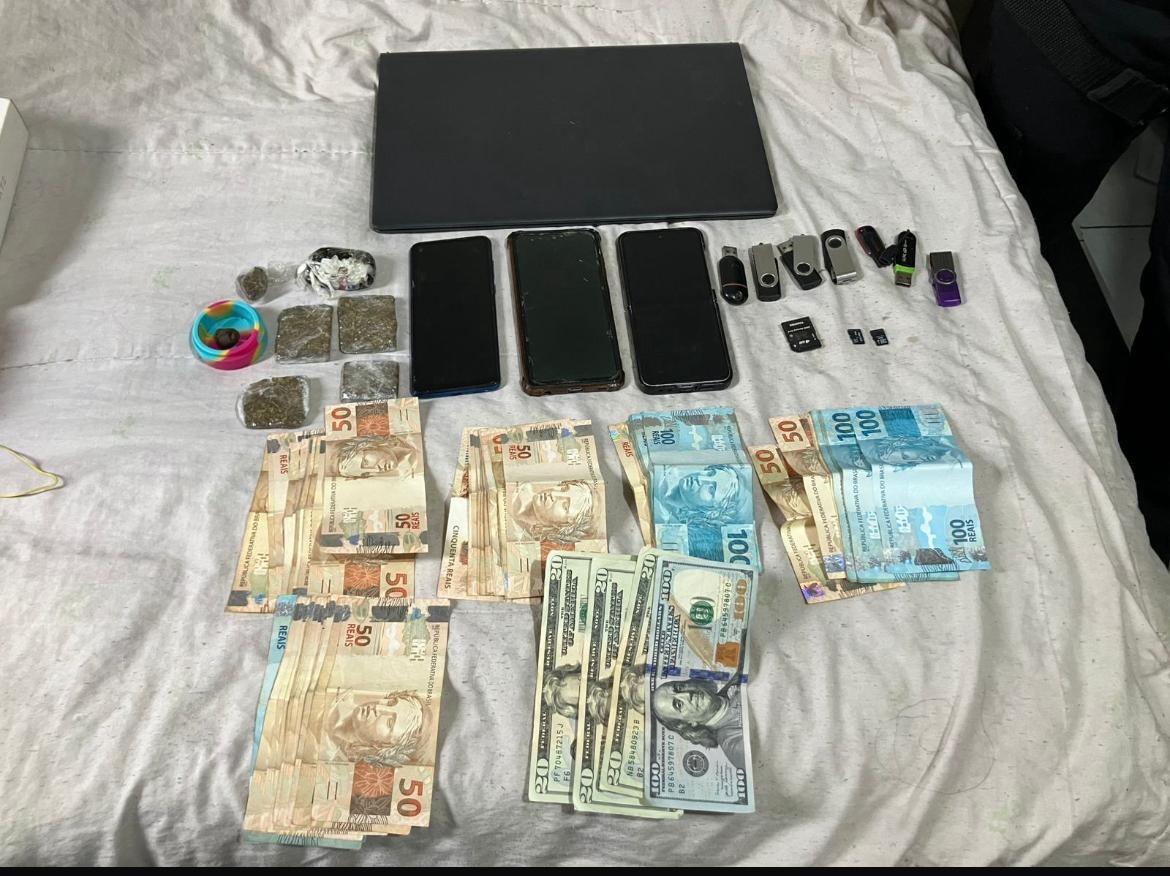 Operação mira empresário e policiais suspeitos de integrar esquema de furto, venda e adulteração de veículos no ES e na BA