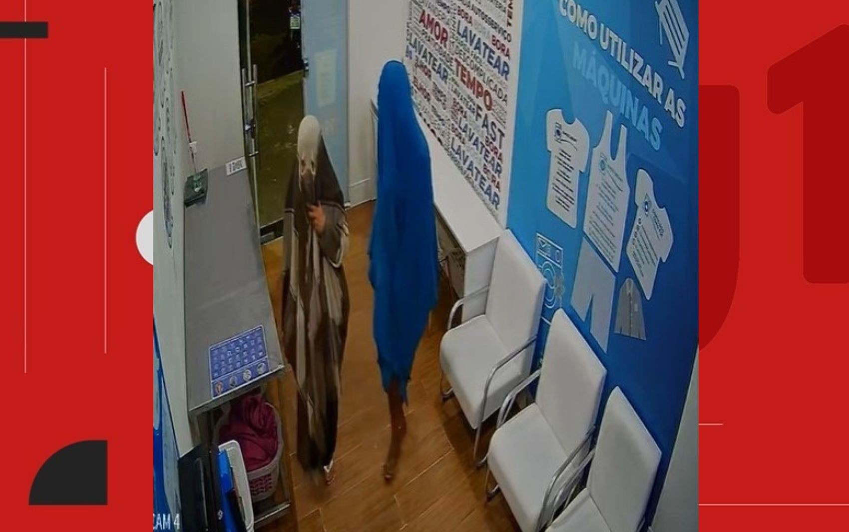 VÍDEO: homens colocam lençóis na cabeça para roubar televisão de lavanderia na Bahia
