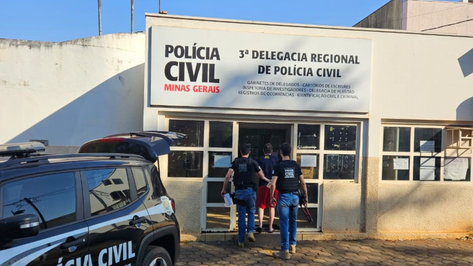 Jovem investigado por estupro virtual e armazenamento de pornografia infantil é preso em Frutal