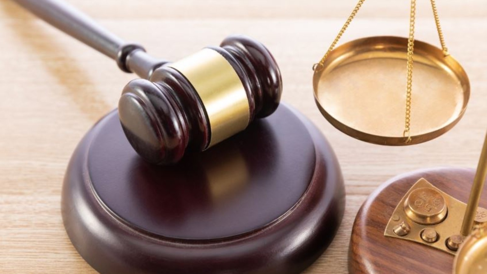 Pai é condenado a 36 anos de prisão após estuprar e engravidar a própria filha de 9 anos