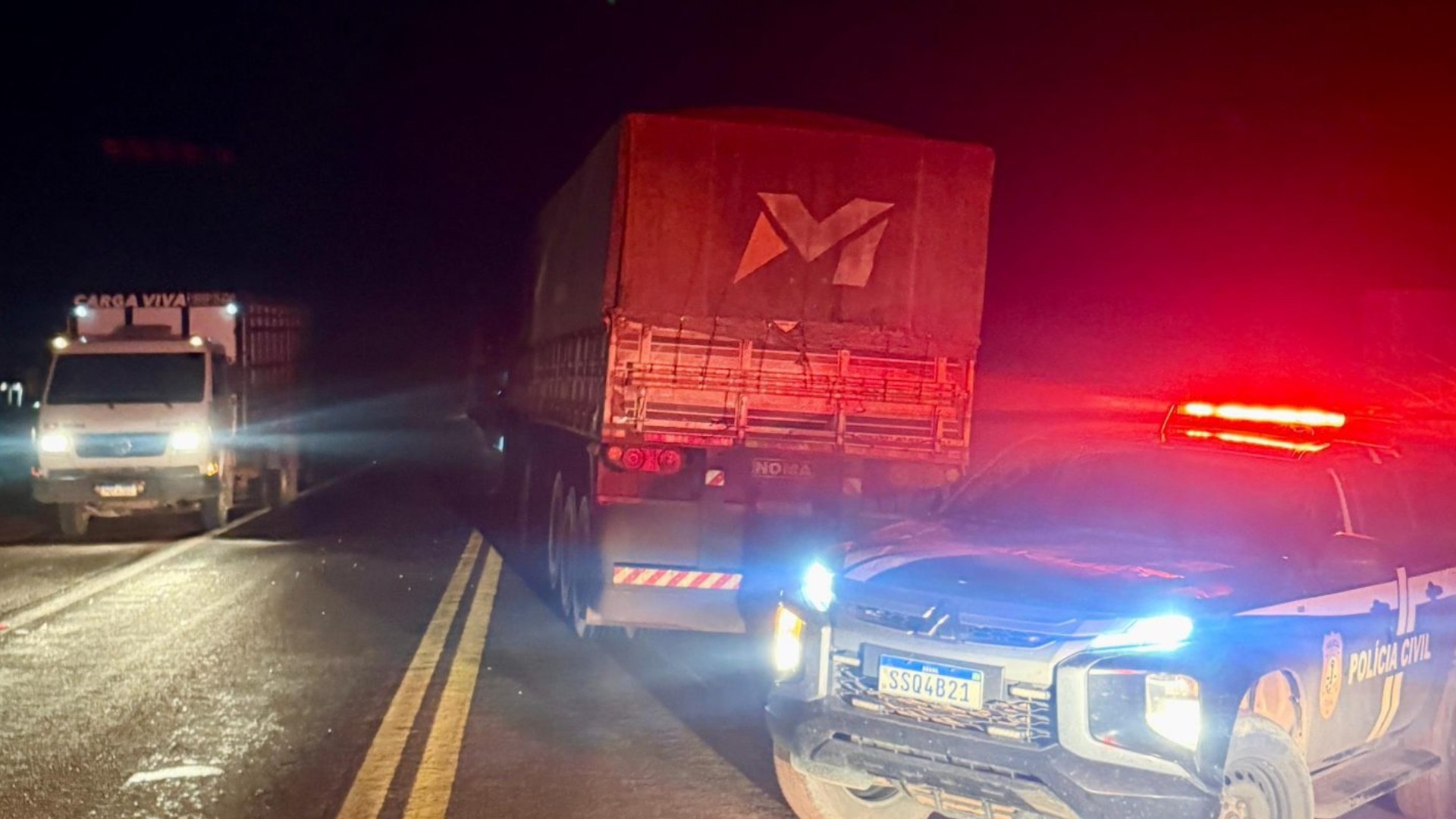 Motorista embriagado é preso após parar caminhão no meio da BR-010 e dormir dentro da cabine em Açailândia