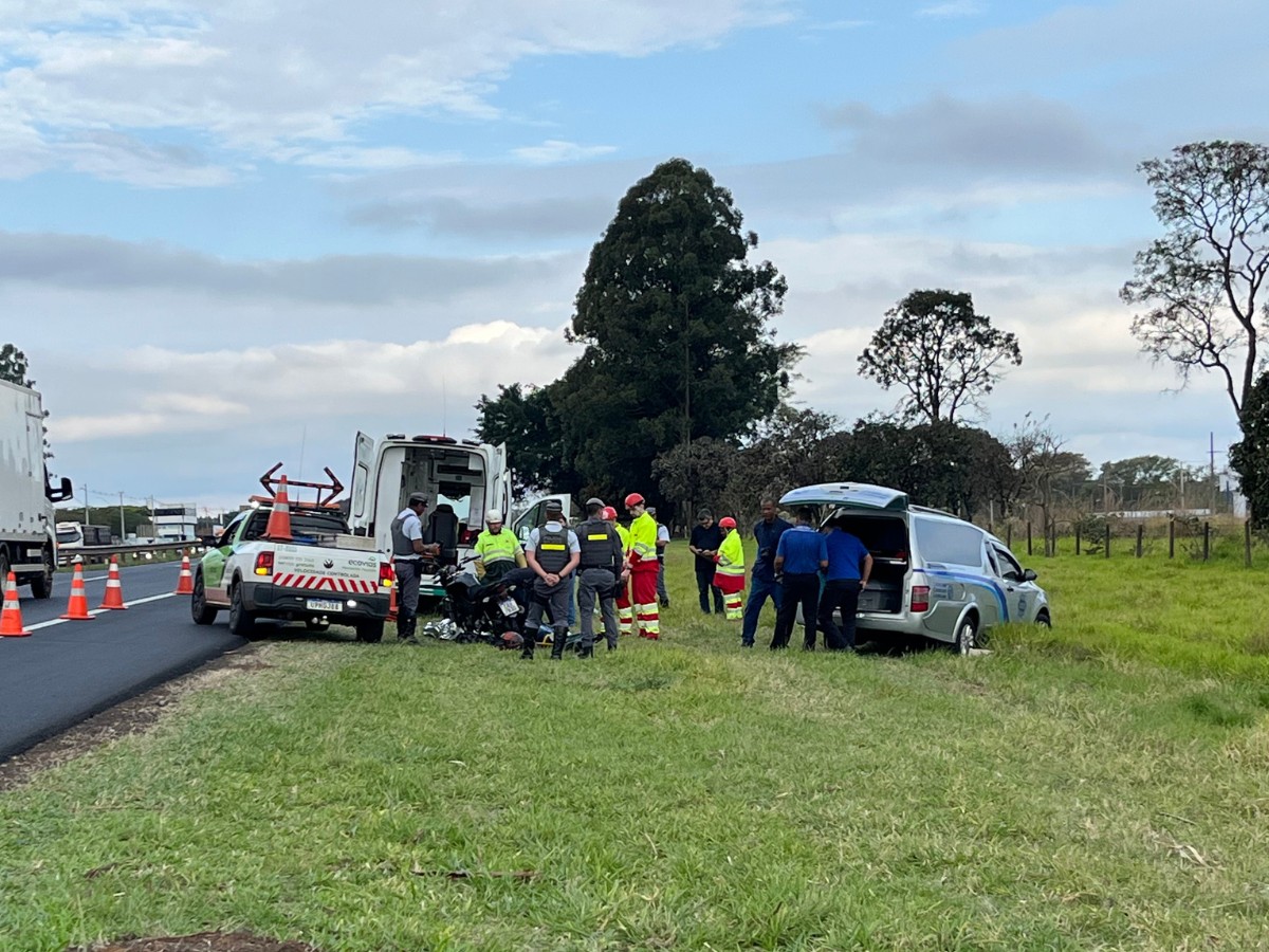 Motociclista de 30 anos morre em grave acidente na SP-310 no interior de SP