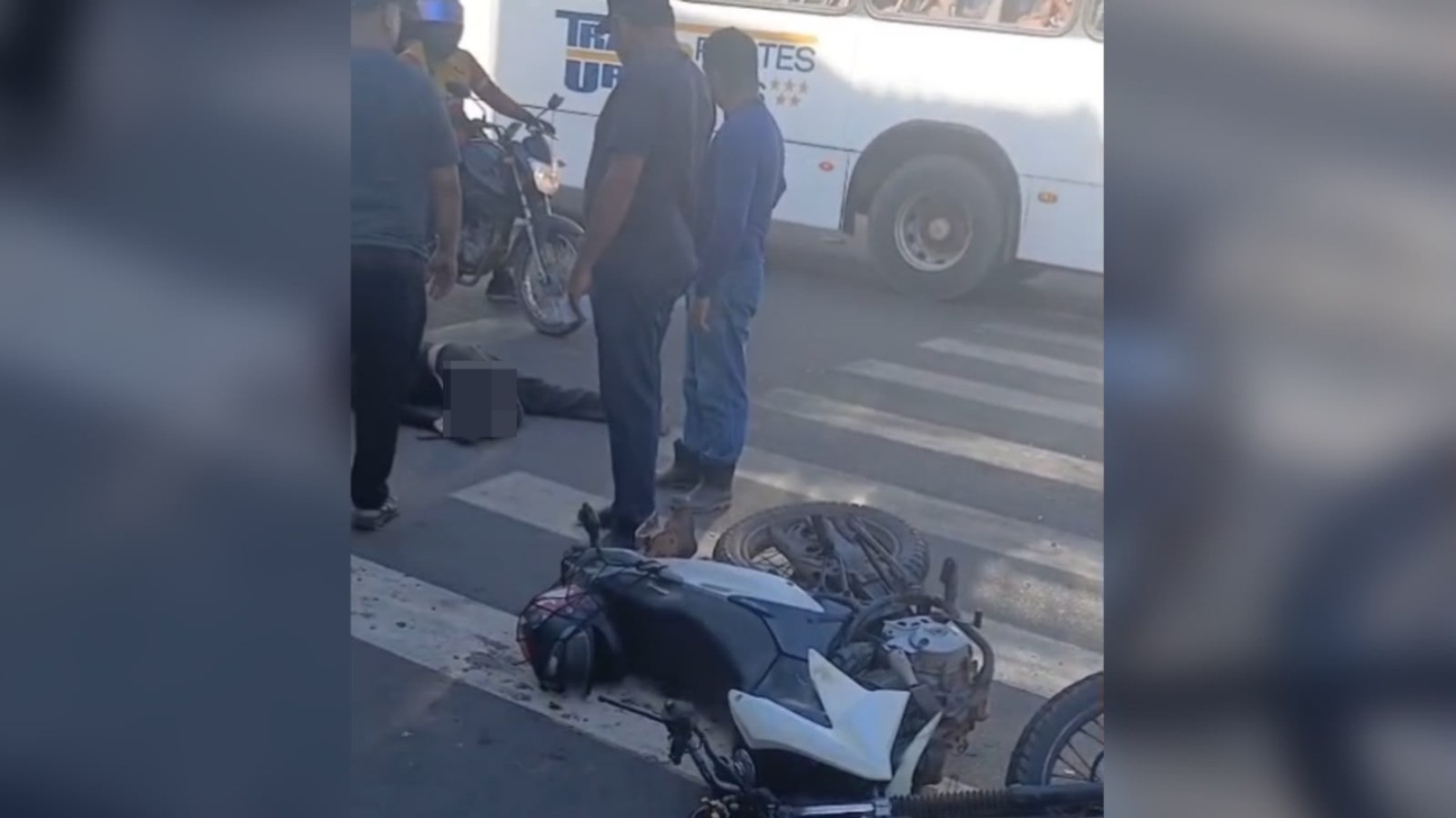 Motociclista fica gravemente ferido após batida com ônibus em cruzamento de Santarém