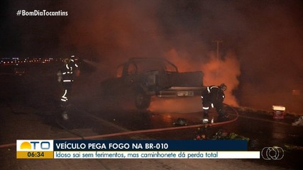 Caminhonete pega fogo na BR-010 perto de Palmas