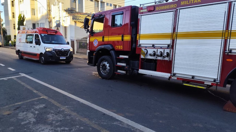 Inc&ecirc;ndio em alojamento empresarial de Patroc&iacute;nio &mdash; Foto: Corpo de Bombeiros/Divulga&ccedil;&atilde;o