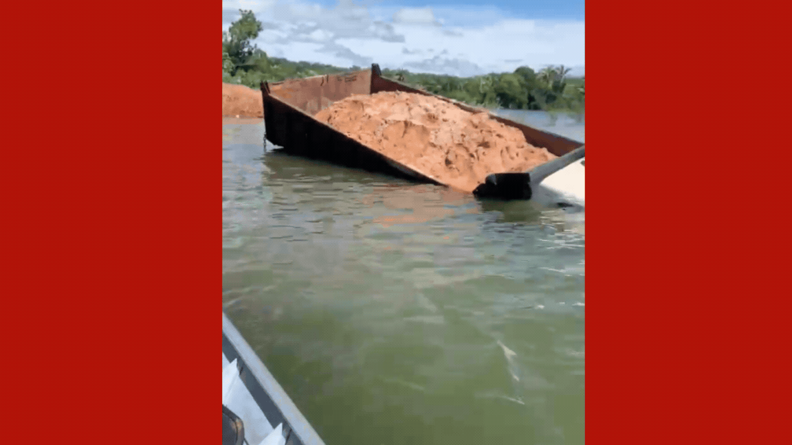 Vídeo: motorista perde freio de caminhão e cai no Lago do Manso em MT